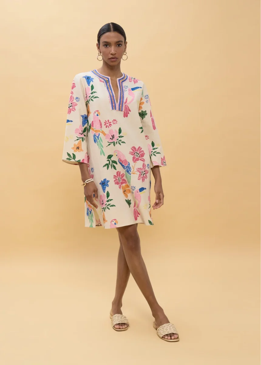 VESTIDO CURTO COM TEMA BOÊMIO E COLORIDO - LOLA CASADEMUNT - Image 5